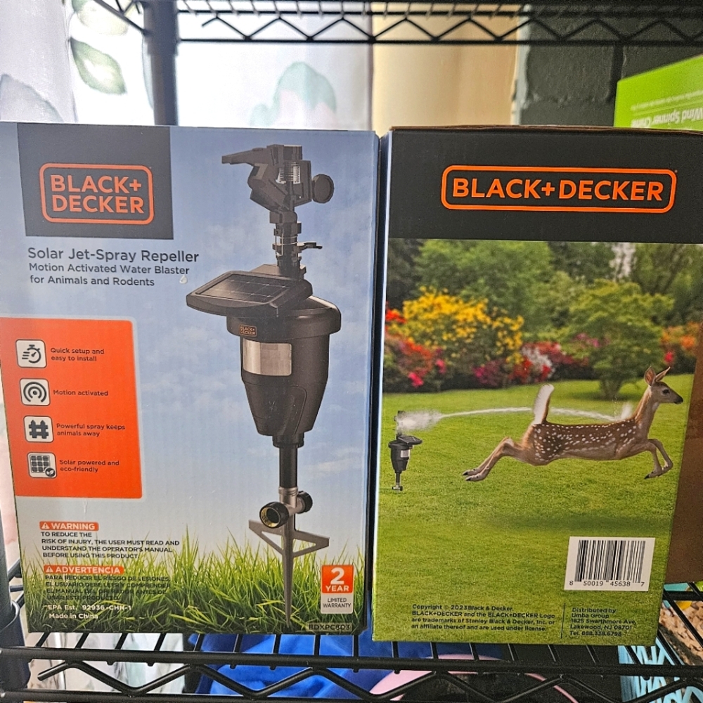 Black+Decker Solar Jet Spray Repeller